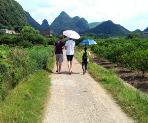 hiking in yangshuo