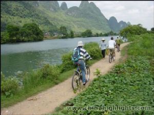 Biking from Yangshuo to Baisha